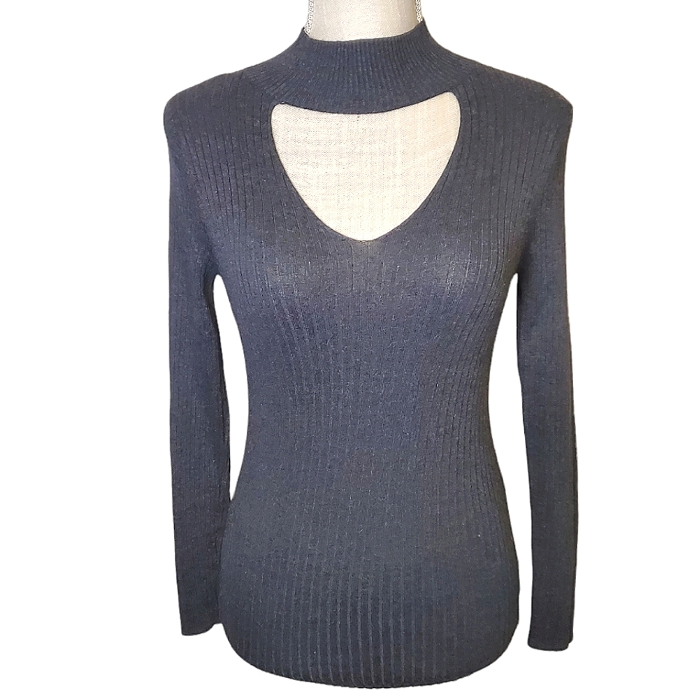 SOCIETY 212 | Women's dark-gray rib-knit keyhole-cut mock-neck top. Size medium.